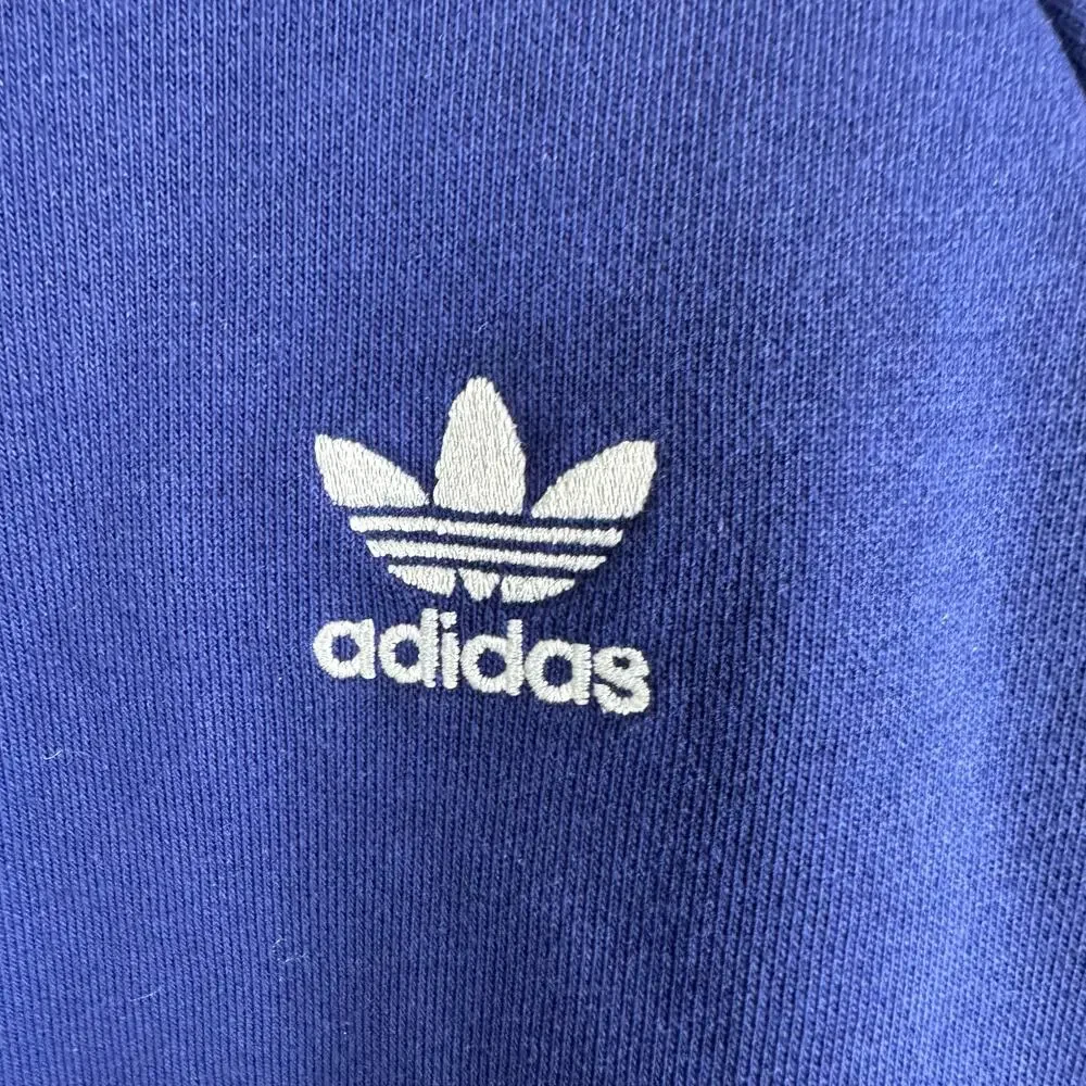 Adidas Mens size Small Adicolor Trefoil Essentials PrimeGreen Blue Sweatshirt